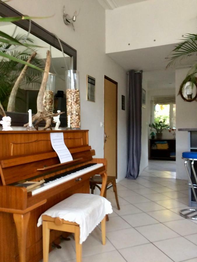 Appartement chez la Berthe Colmé à Toul Extérieur photo
